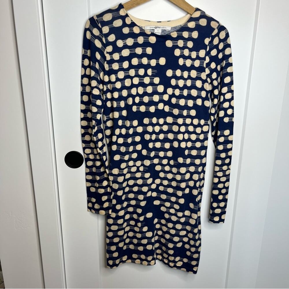 Diane Von Furstenberg DVF Blue & Cream Polka Dot Long Sleeve Knit Dress Small